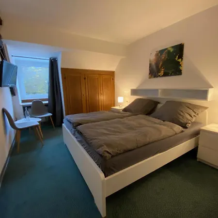 Weinzeit Bed & Breakfast Krov