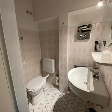 Weinzeit Bed & Breakfast Krov